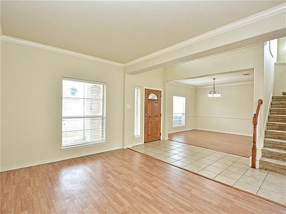 4th image of 140 Firwood Dr