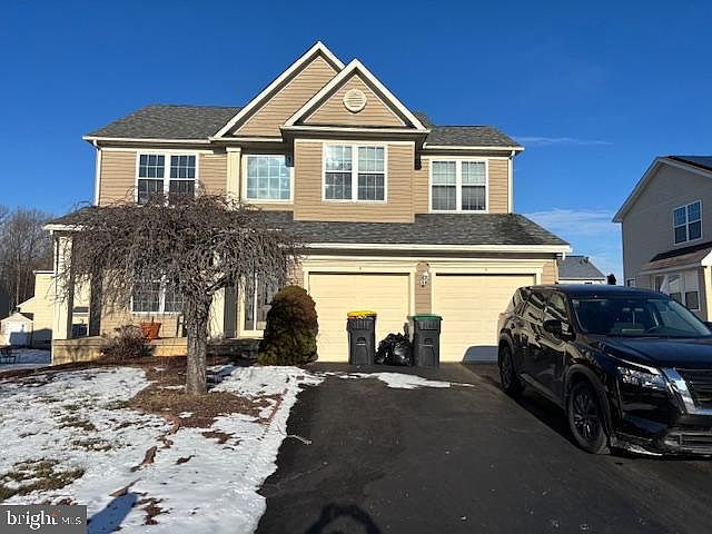 1st image of 204 Yosemite Dr