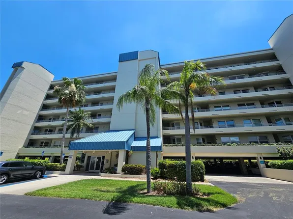 7912 Sailboat Key Blvd S APT 302, South Pasadena, FL 33707