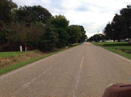 2nd image of 2465 Irish Bend Rd