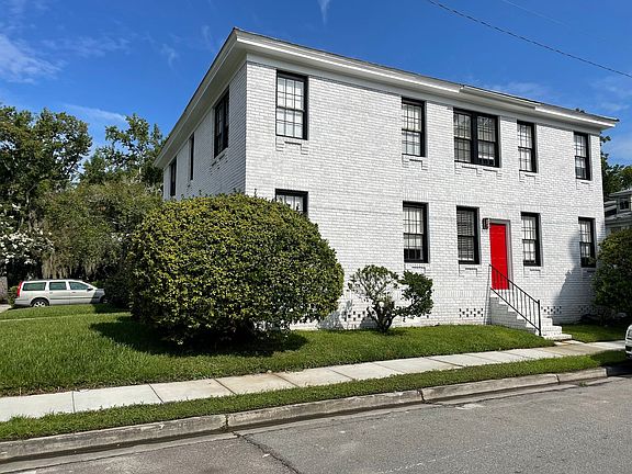 2nd image of 660 E 40th St #A-b