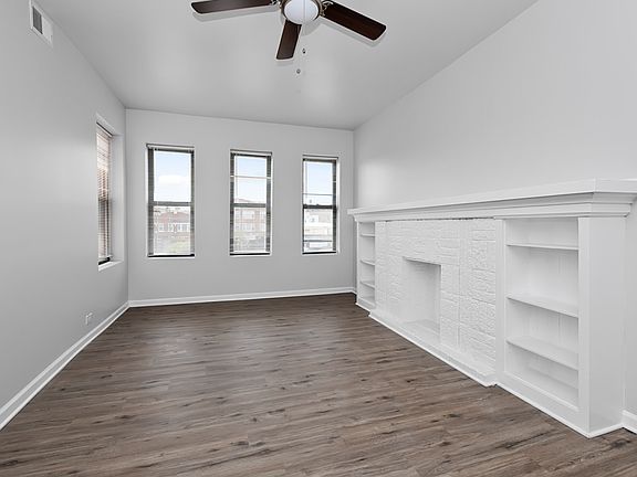 4th image of 11038-40 S Vernon Ave #2S