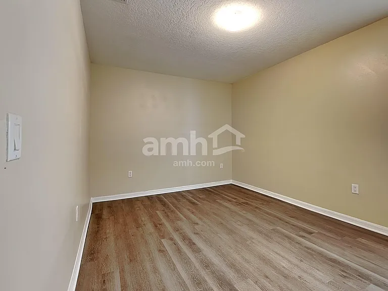 10512 Boyette Creek Blvd — Photo 18
