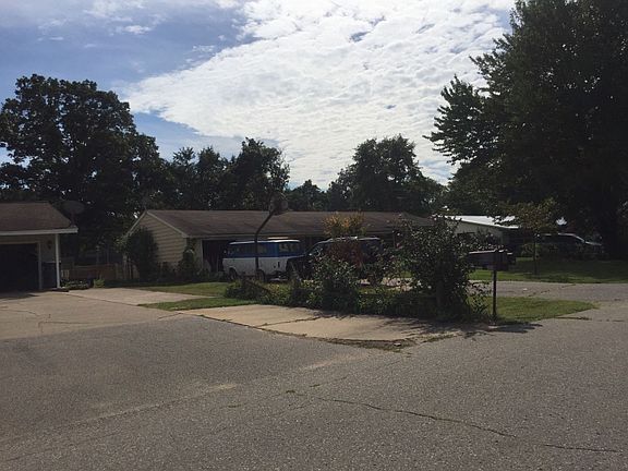 2nd image of 396 Arthur Ave
