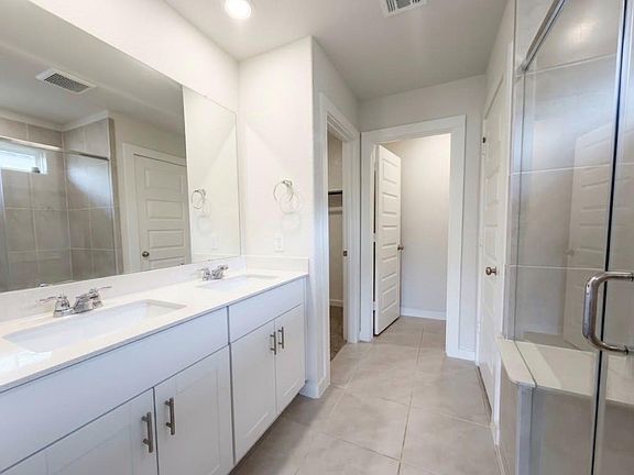 5th image of 5549 Madden Ln