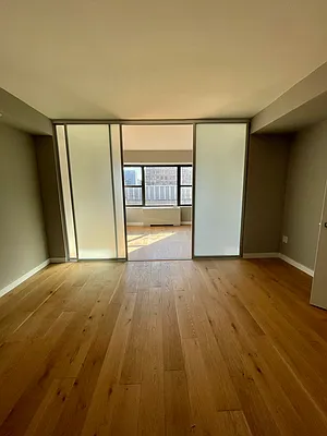 Rented by Olympia House Delaware LP | media 136