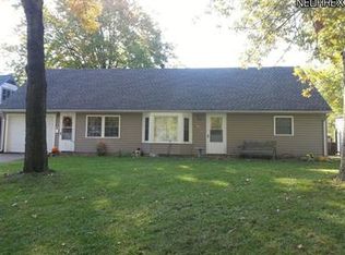 4870 Redwood Dr, Sheffield Lake, OH 44054