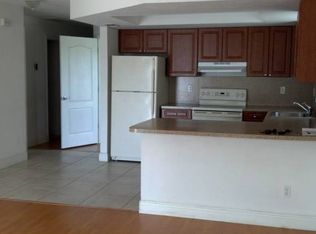 627 Hancock Bridge Pkwy, Cape Coral, FL 33990