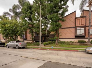 7233 Comstock Ave, Whittier, CA 90602