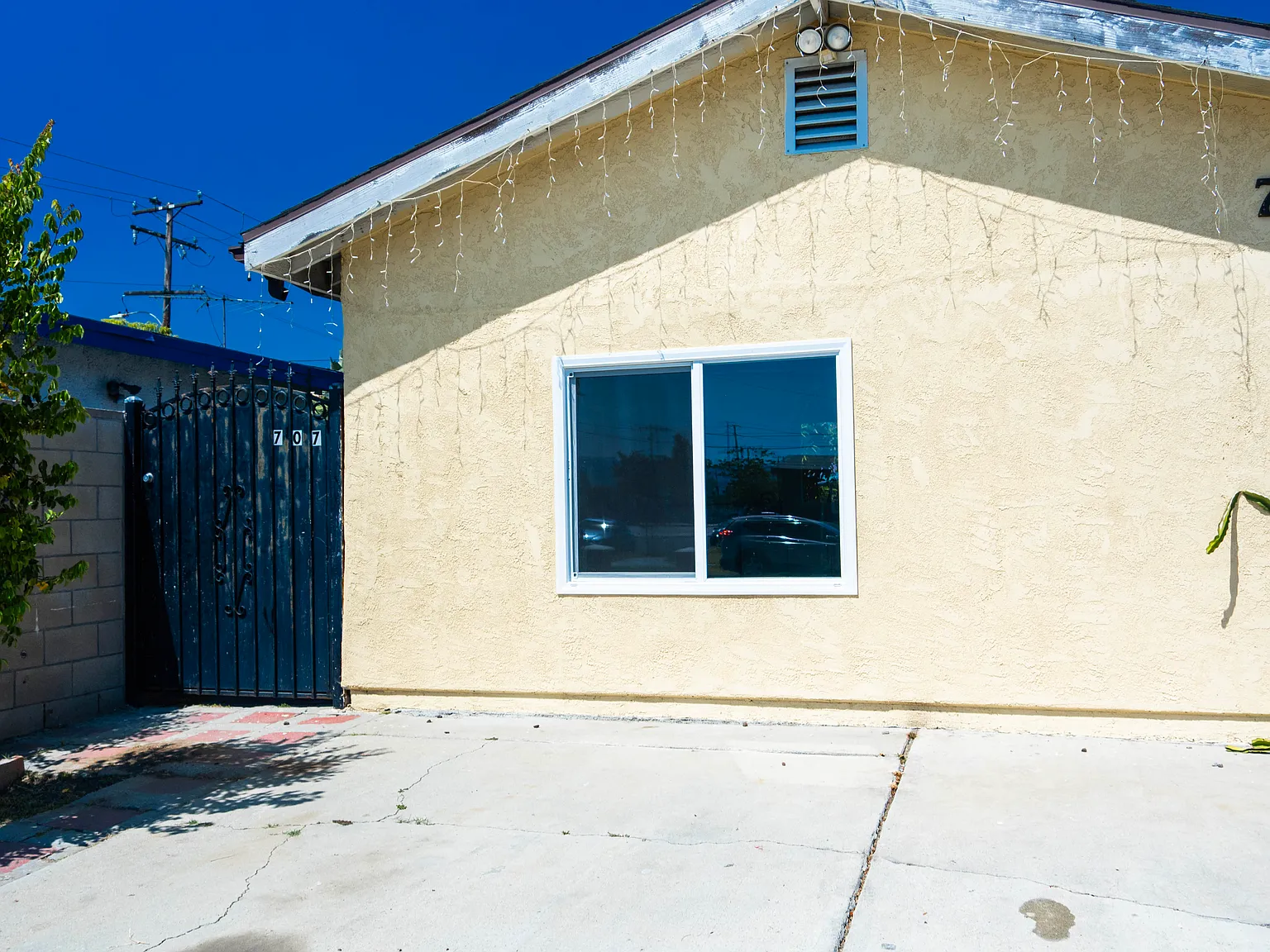 Studio, 475 sqft, $1,750 — Photo 3