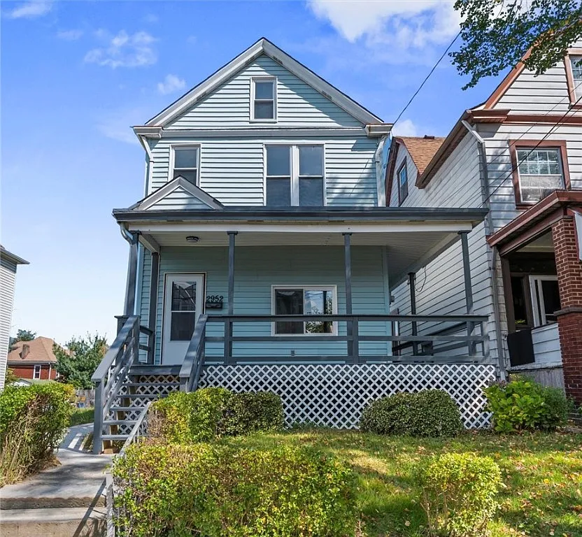 2952 Merwyn Ave photo 1