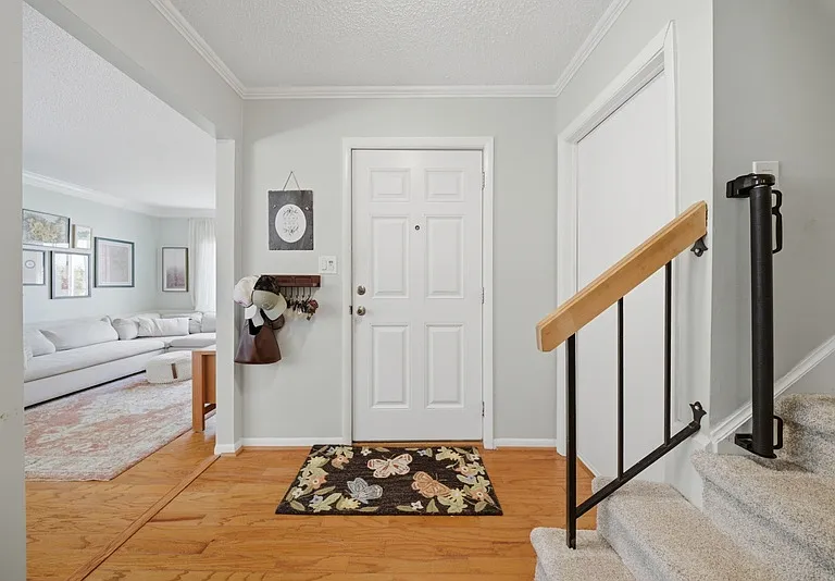 1810 Delaney St — Photo 6