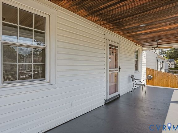 5th image of 2802 Kenwood Ave