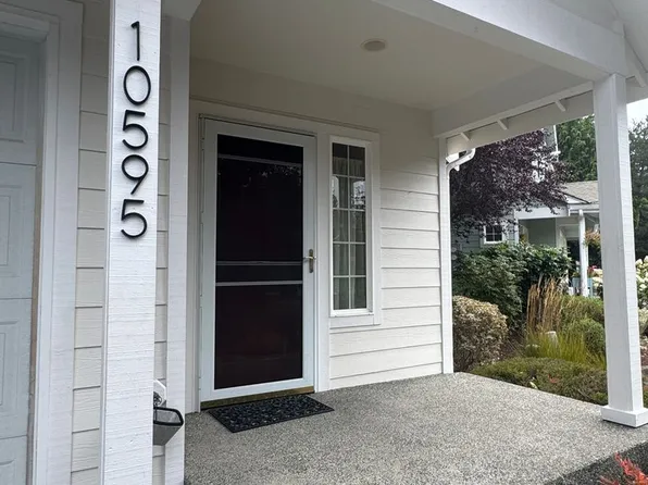 10595 NE Kingston Meadows Cir, Kingston, WA 98346