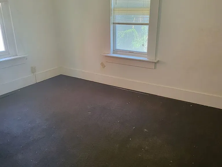 502 Cherokee St — Photo 23