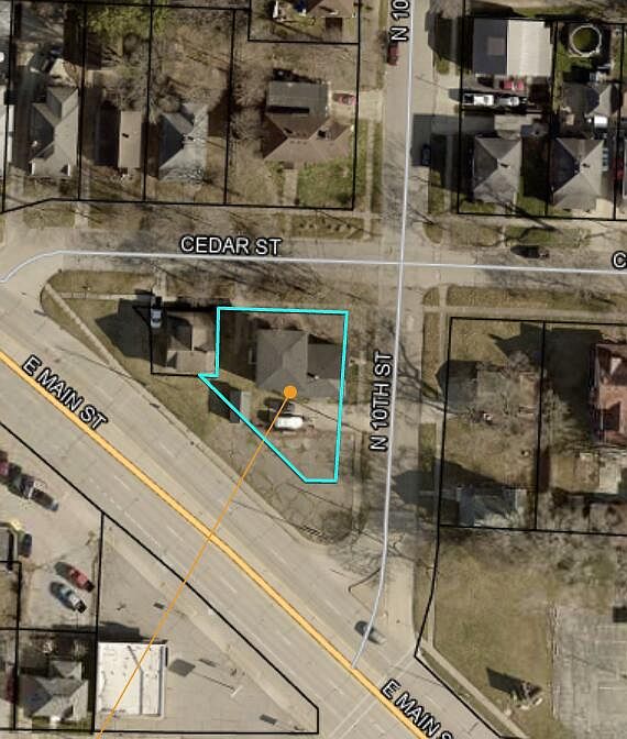 1st image of 920 Cedar St