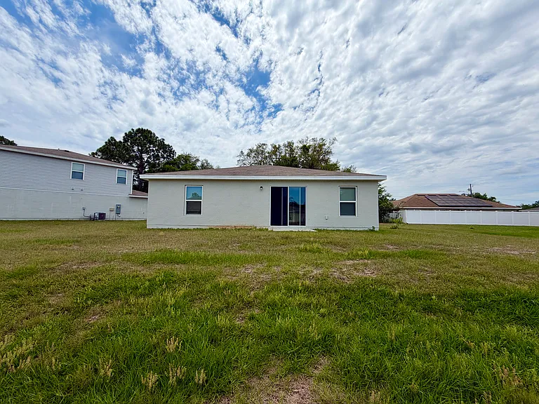 687 Gila Dr — Photo 32
