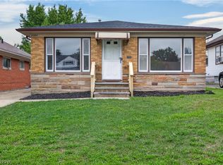 11424 Bradwell Rd, Garfield Heights, OH 44125