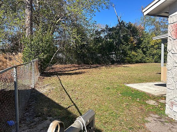 3rd image of 7049 Melvin Rd