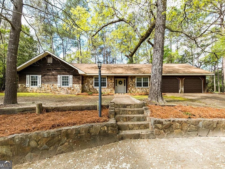1st image of 211 Lake Front Dr