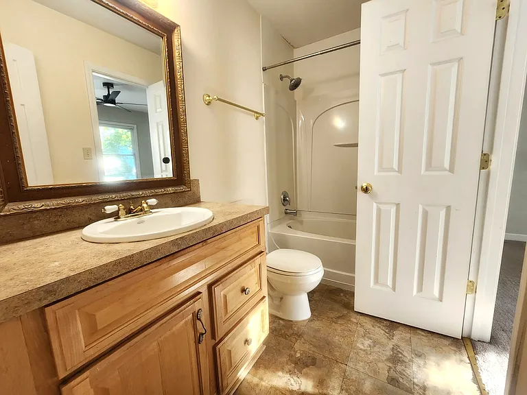 3317 Windsor Dr — Photo 16