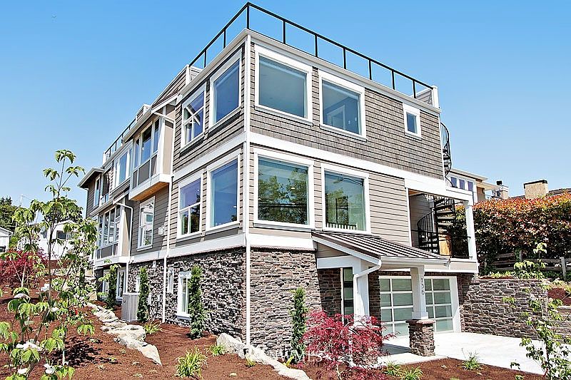 1st image of 136 5th Avenue
