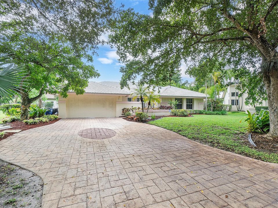 1st image of 1317 NW 108th Avenue