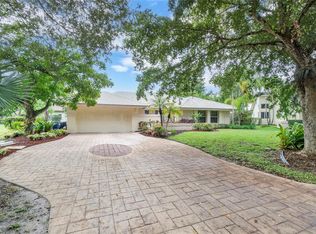 1317 NW 108th Ave, Pompano Beach, FL 33071