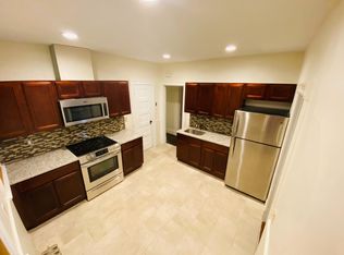 77 Sisson Ave #2, Hartford, CT 06106