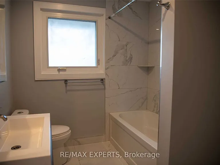 333 Rimilton Ave #UPPER — Photo 11