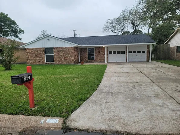 2113 22nd Ave N, Texas City, TX 77590