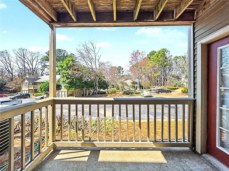 1702 Country Park Dr SE — Photo 29