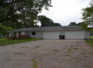 58880 Beech Rd, Mishawaka, IN 46544