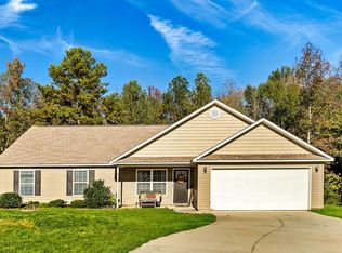 311 Alexander Ct, Laurens, SC 29360
