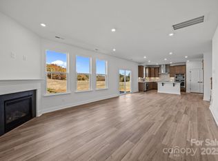 107 Nighthawk Trl, Mooresville, NC 28115
