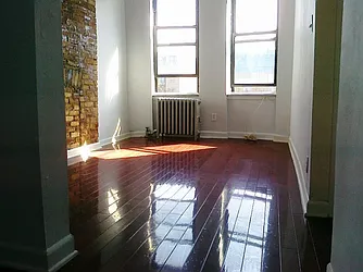 Rented by Urban Ambiance