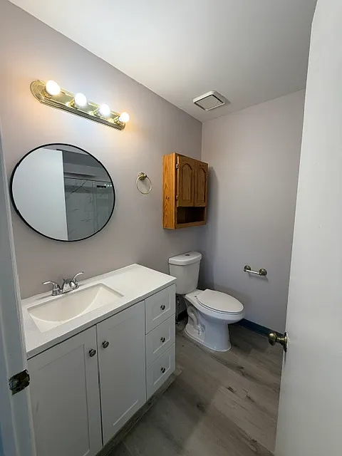 2 bed, 1200 sqft, $2,300 — Photo 3