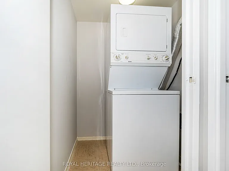 10 Dean Park Rd #313 — Photo 14