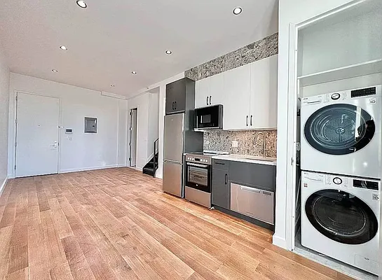 Rented by Doorway NYC, LLC | media 14