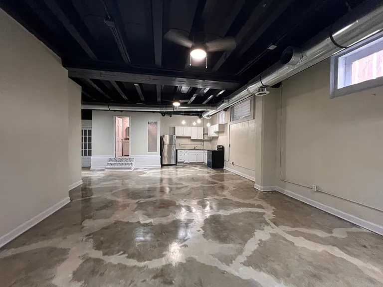 555 Whitehall St SW #A2 — Photo 5