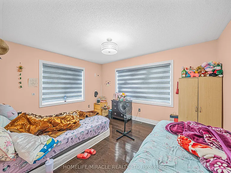 9 Berryfield Way — Photo 30