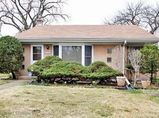 8536 Keystone Ave, Skokie, IL 60076