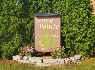 307 Riley St APT 14, Holland, MI 49424