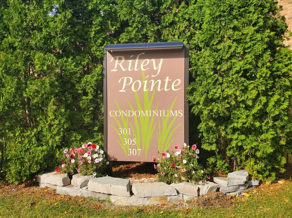 307 Riley St APT 14, Holland, MI 49424