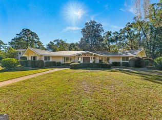 904 N Ash St, Springfield, GA 31329