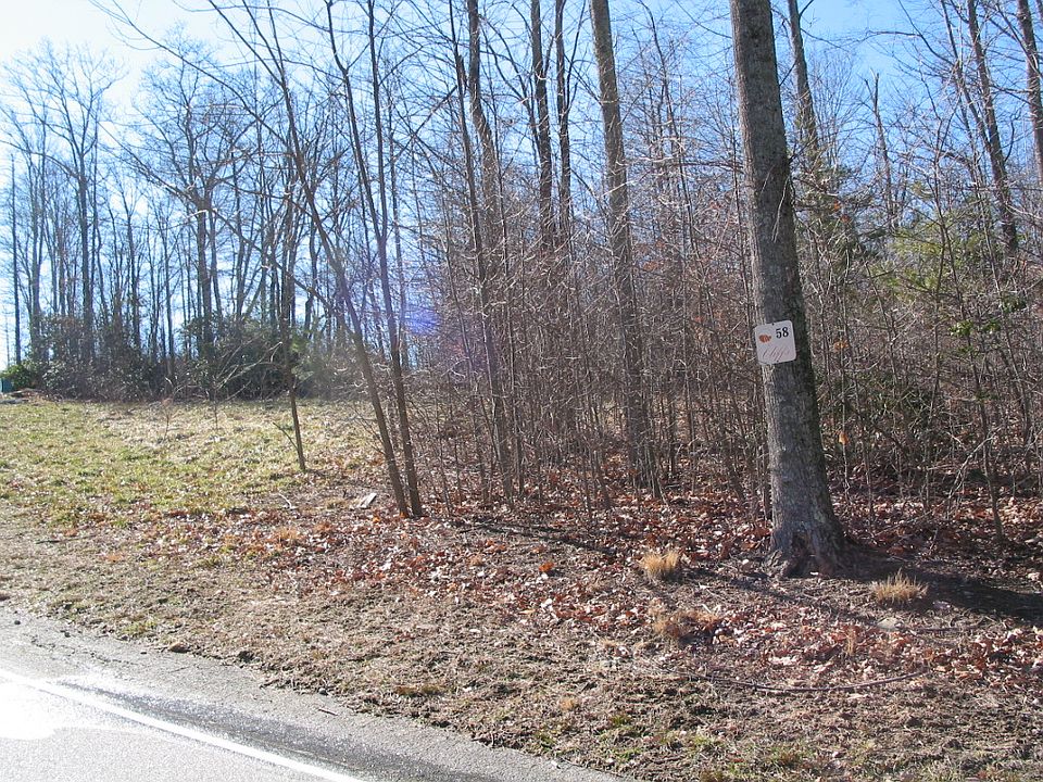 APPROACHING FROM CLUBHOUSE