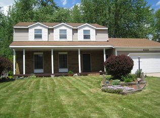 6387 Sturbridge Dr, Kalamazoo, MI 49004