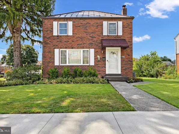 3727 Montour St, Harrisburg, PA 17111