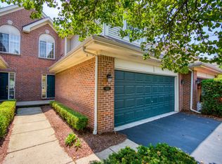 614 James Cir N, Royal Oak, MI 48067