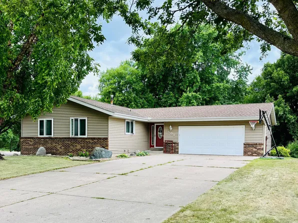 501 Pleasant Ave, Litchfield, MN 55355